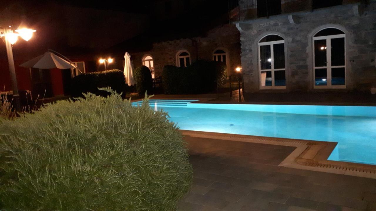 Bellagio Dreams Apt, Pool, With Private Garden, Near Lake Ngoại thất bức ảnh